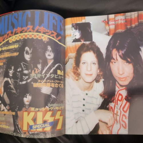 KISS Japan '77 Revisited Photo Book like new