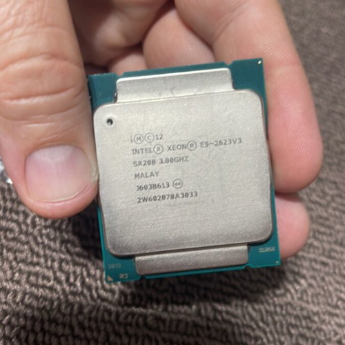 Intel Xeon E5-2623 v3 SR208 4-Core 8 Threads 3.00GHz up to 3.50GHz used