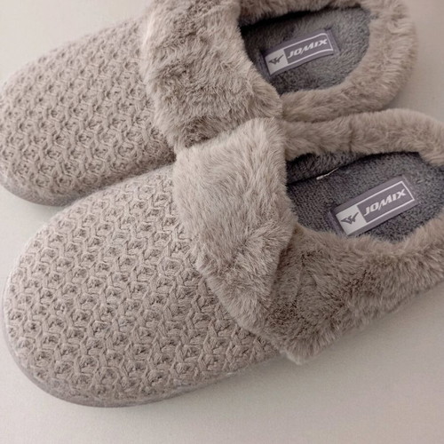 Jomix women's slippers new, size 37 narrow fit