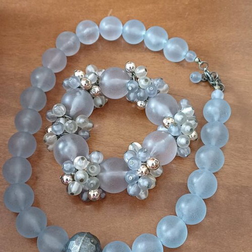 Necklace and bracelet set used, turquoise with beads