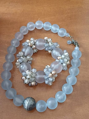 Necklace and bracelet set used, turquoise with beads