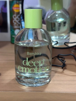 Citrus perfume lightly used