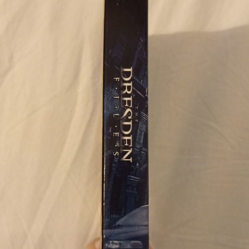 The Dresden Files DVD употребяван, пълен първи сезон с субтитри