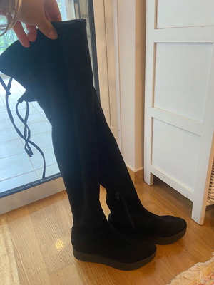 Feng Shoe over the knee boots black like new, size 37
