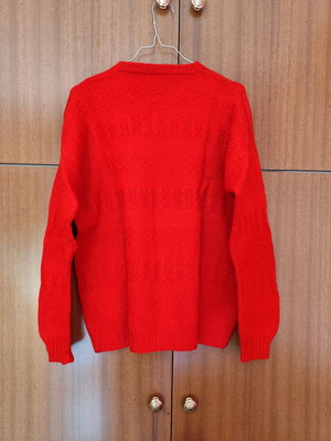 Vintage handmade sweater from Scotland new, red, size L
