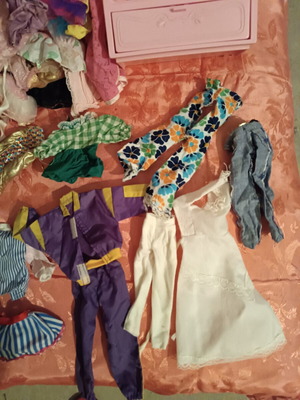 Barbie vintage clothes used, 90s collection