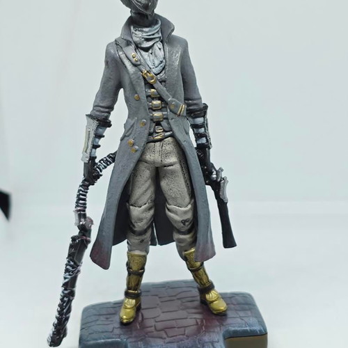 Bloodborne Totaku Collection Hunter action figure like new