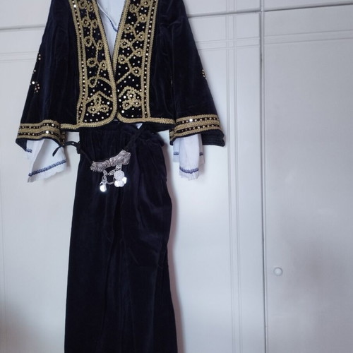 Traditional Thracian costume velvet with gold details, new
