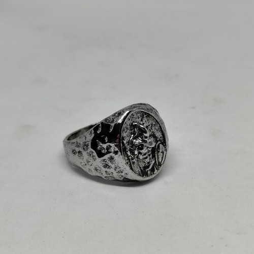 Spartan Warrior Ring like new, silver-colored metal alloy, size 12