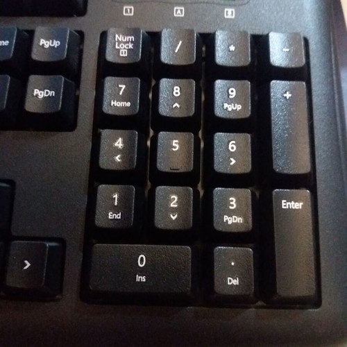 Πληκτρολόγιο Microsoft 200 QWERTY σαν καινούργιο