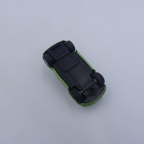 Kinsmart Volkswagen New Beetle used 1:64 green pull back toy car