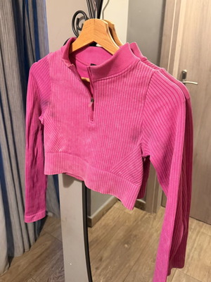 Decoro fuchsia blouse used, size S/M