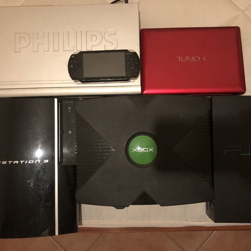 Entertainment devices for repairing parts, used consoles