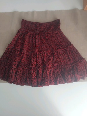 Skirt airy fuchsia with black polka dots animal print, size S