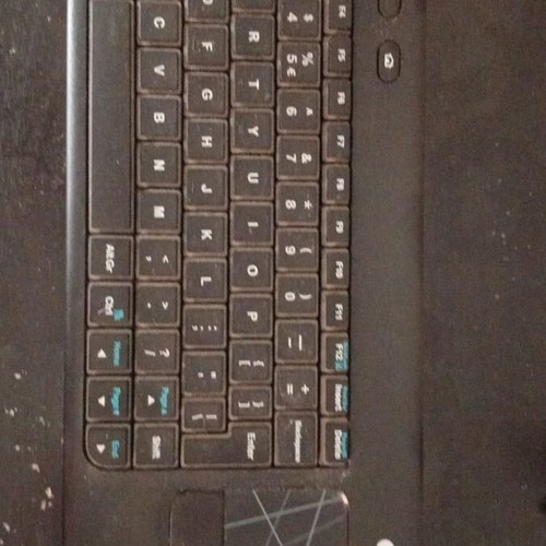 Logitech K400 keyboard and mouse combo like new
