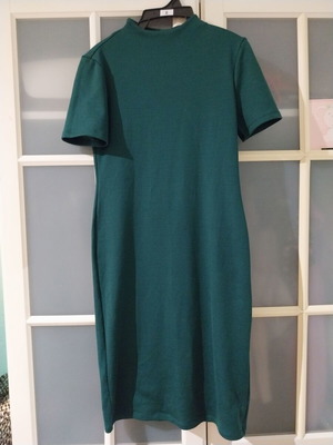 ribbeddress