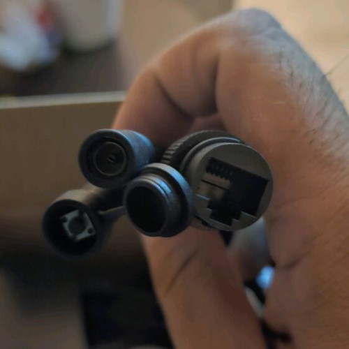 Ip camera new with 3 cameras, 1 360-degree and voice commands