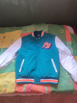Bomber college jacket Pull & Bear άριστη κατάσταση, μέγεθος L, πράσινο και πορτοκαλί