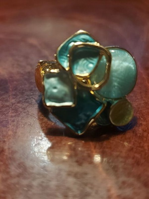 Ring new with enamel in turquoise and gold tones