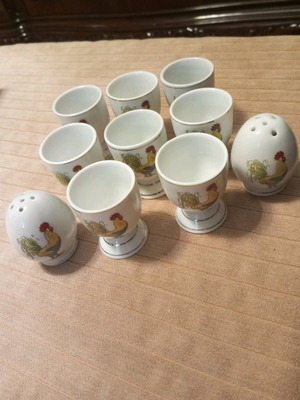 Egg holders and salt shakers new, pack of 2, porcelain