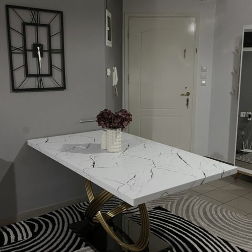 Dining table with smoked glass and 4 chairs like new