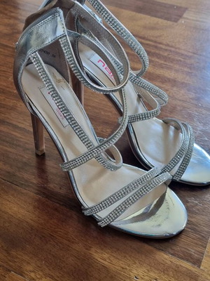 Nak silver high-heeled sandals used, size 36