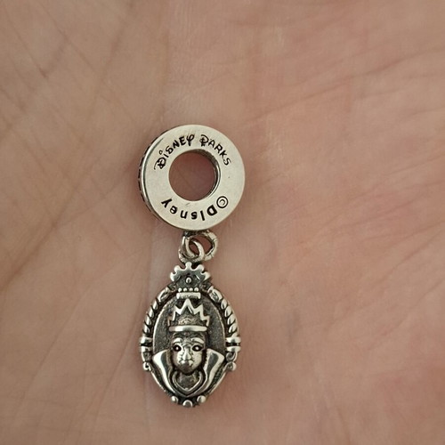 Pandora charm Magic Mirror of Snow White pendant like new