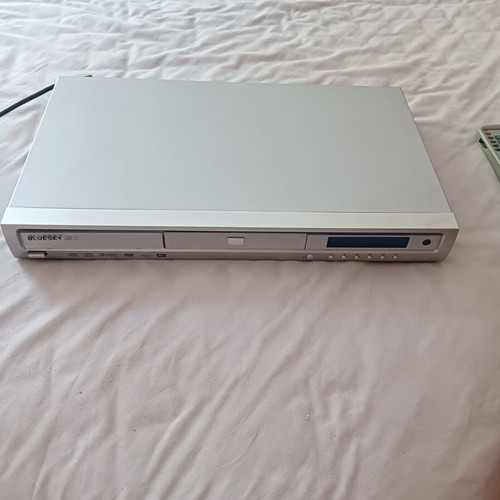Bluesky GN5.1C DVD/CD player like new with remote and SCART cable
