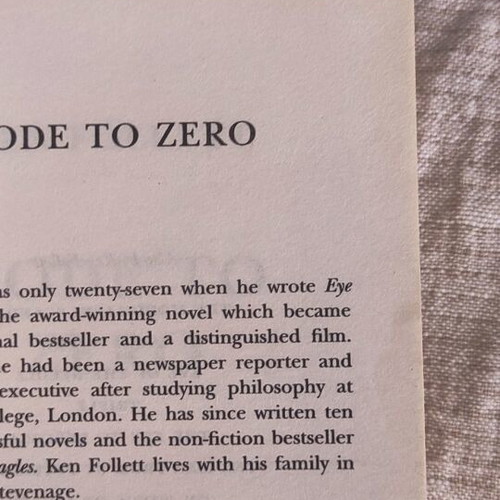 Ken Follet Code to Zero used, English
