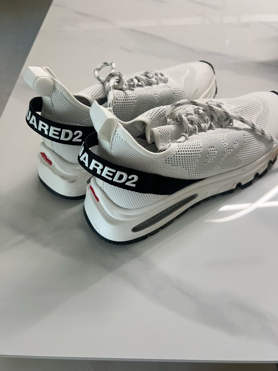 イタリア製　スニーカー　ディースクディエーリ ディースクエアード DSQUARED2 スニーカー シューズ レザー 41