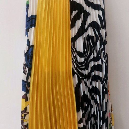 Pleated skirt like new, multicolor, size S/XS