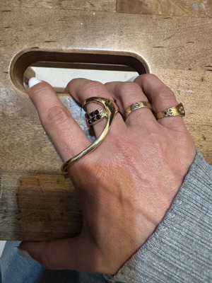 Serpenti style ring in gold stainless steel like new with black zircon stones