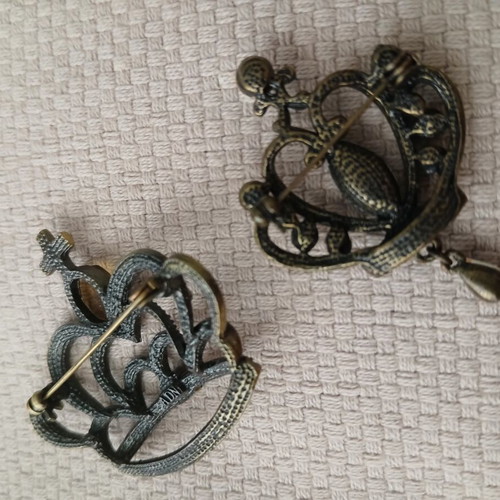 Vintage crown brooches, dark metal with stones, set of 2