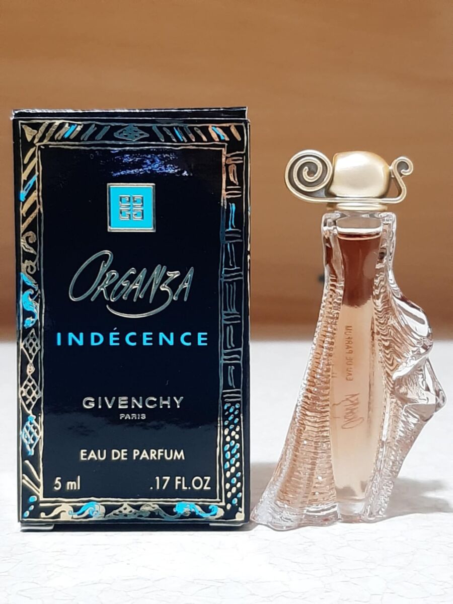Organza Indecence Givenchy 5ml edp new,… - € 38,00 - Vendora.cy
