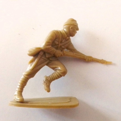 Set of Japanese Solpa soldier figures like new, vintage collectible toys