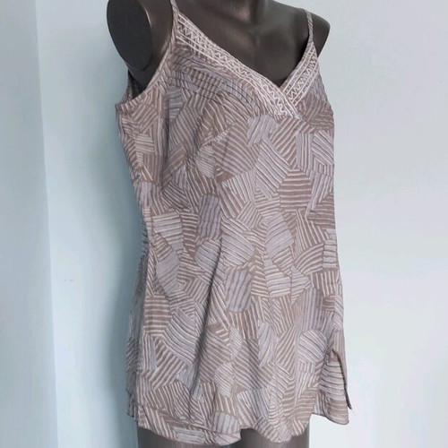 Sandwich_ Tunic made of fine Indian cotton, like new, sizes XL and XXL