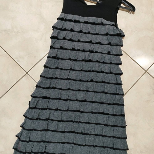 Passager sleeveless dress like new, black and gray