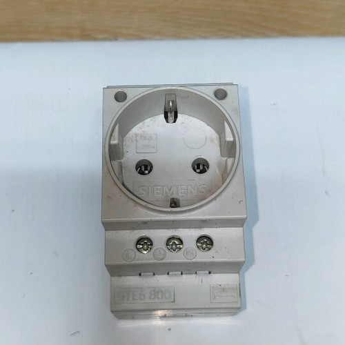 Panel socket used 16 ampere