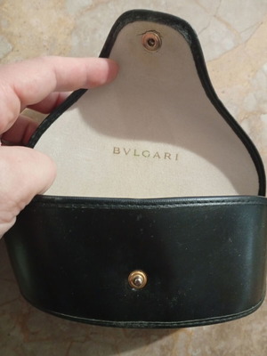 Θήκη γυαλιών Bvlgari μεταχειρισμένη, δερμάτινη, vintage, μαύρη και άσπρη