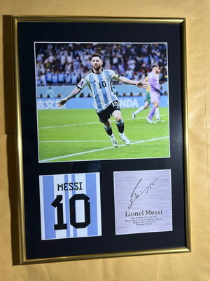 Αντίγραφο πόστερ με υπογραφή Lionel Messi καινούργιο, σε κορνίζα