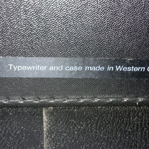 Olympia Traveller 1971 used typewriter with Greek and English keyboard