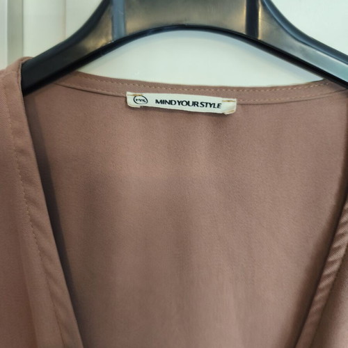 Mind Your Style Wrap Dress S/M Brown like new
