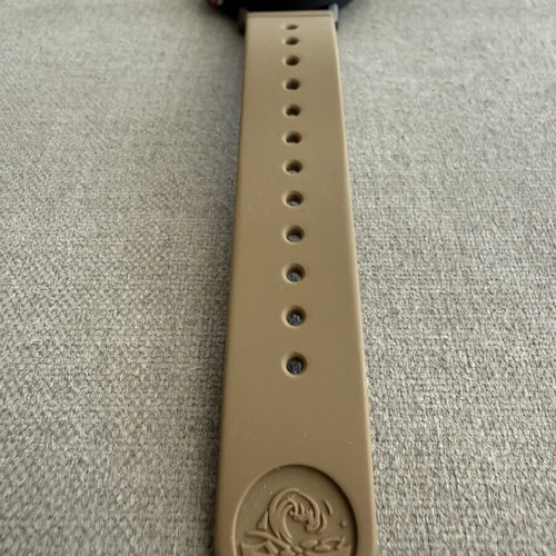 Seiko Prospex Arnie Re-Issue Safari Solar Diver's Watch SNJ029P1 like new