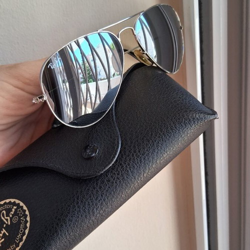 Ray Ban Aviator sunglasses
