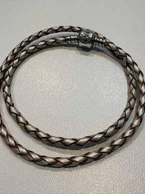 Pandora braided leather double bracelet used, cream color