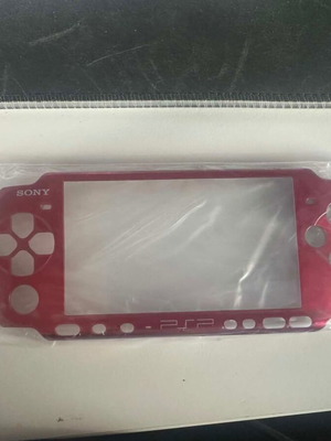 Червена външна пластмаса за PSP 2000 нова