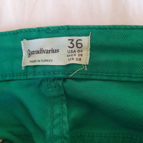 Stradivarius Green Jeans like new, summer style, size S