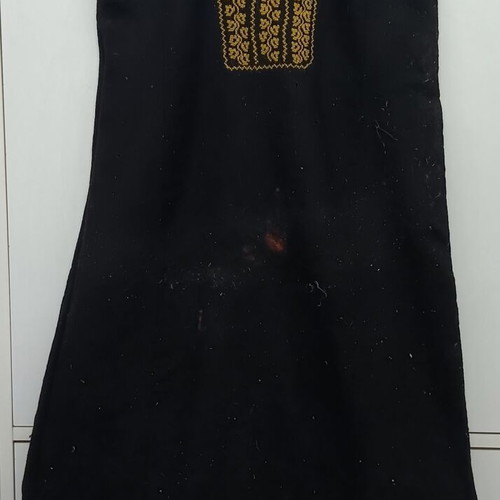 Collectible traditional wool dress with triple border used