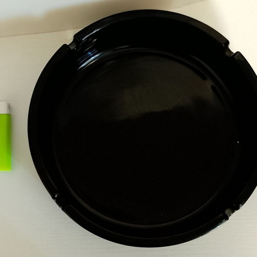 Glass ashtray large 18cm Assos International like new