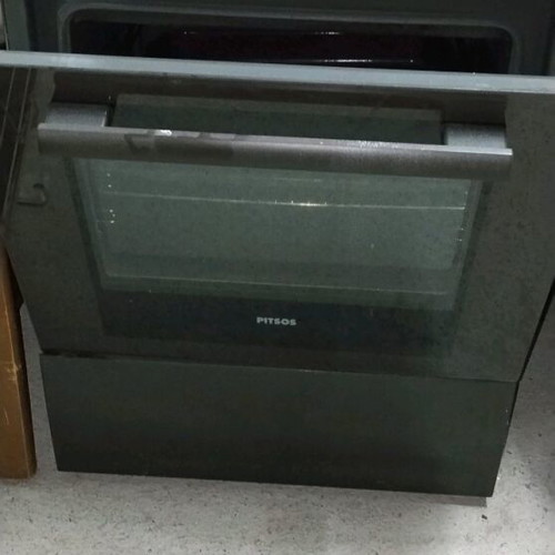 Pitsos kitchen stove used, 60 cm, needs knobs